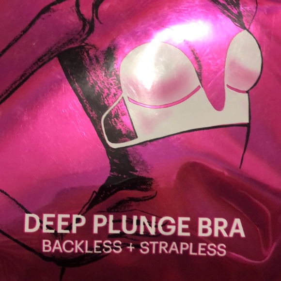 Backless and strapless deep plunge bra NWT - Picture 8 of 8